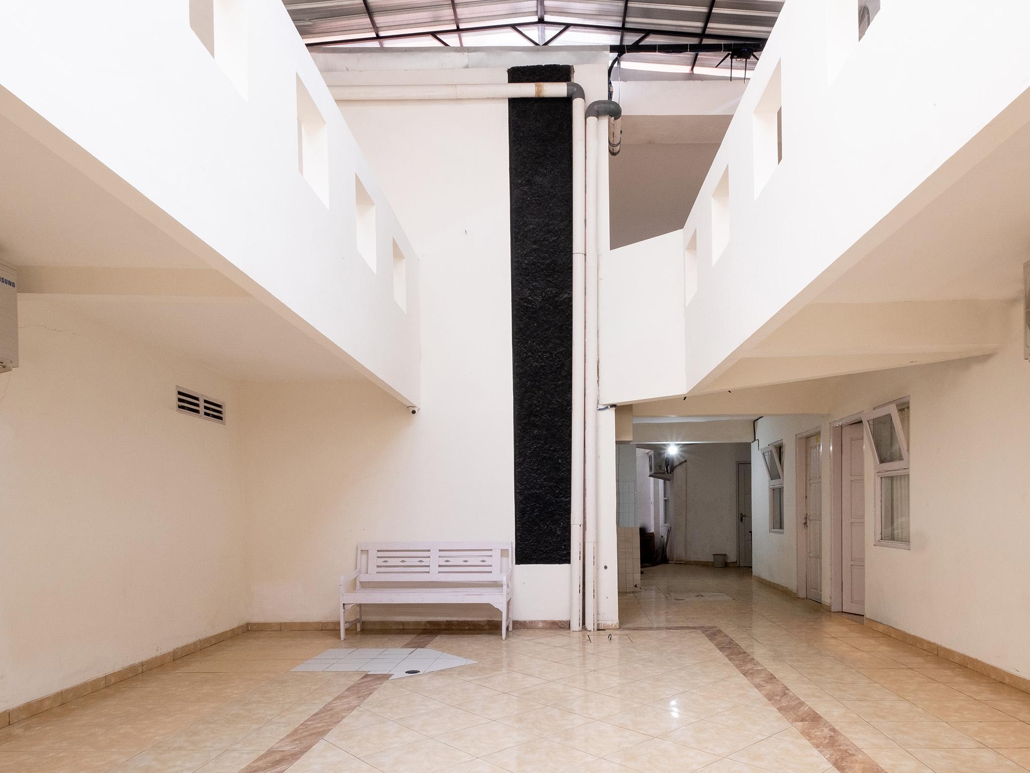 Hotel Oyo 2173 Bnv House Babarsari Maguwo Exteriér fotografie