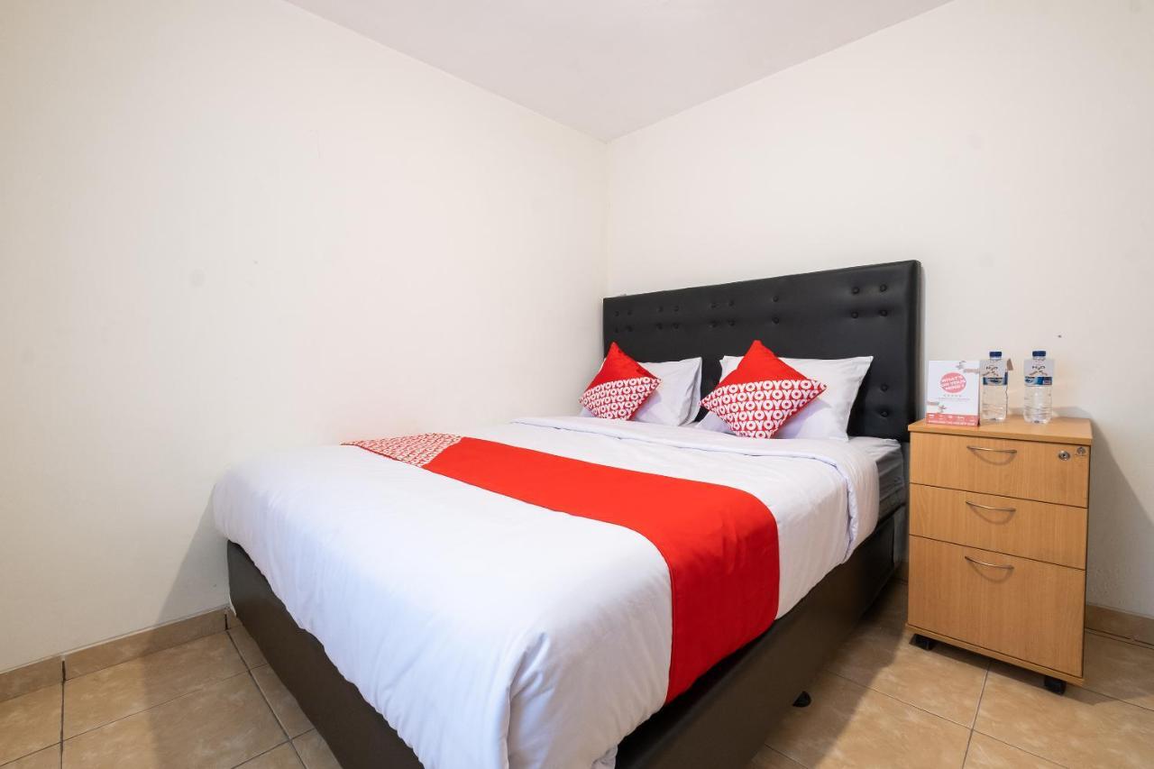 Hotel Oyo 2173 Bnv House Babarsari Maguwo Exteriér fotografie